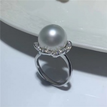 澳洲白珠13mm正圆 强光 滑皮细腻 完美无瑕18k金镶嵌钻...